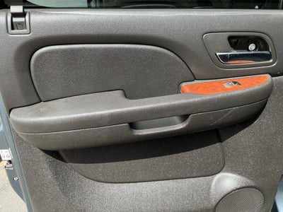 2008 Chevrolet Suburban 1500 Sport Utility LT