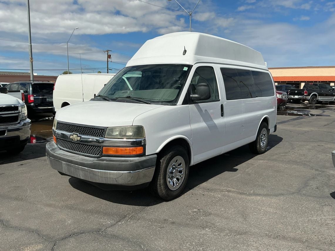 2011 Chevrolet Express 1500 Passenger Van LT