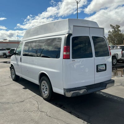 2011 Chevrolet Express 1500 Passenger Van LT