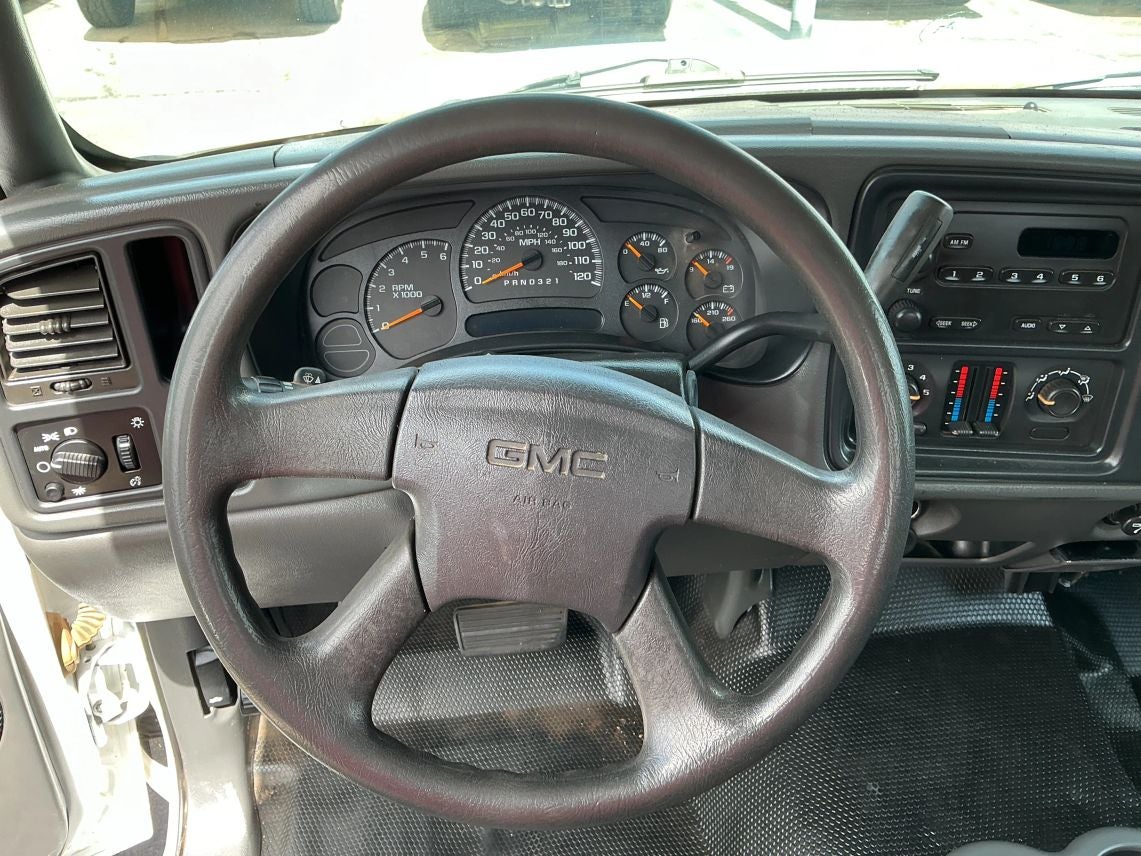 2006 GMC Sierra 1500 Extended Cab Work Truck Pickup 4D 6 1/2 ft