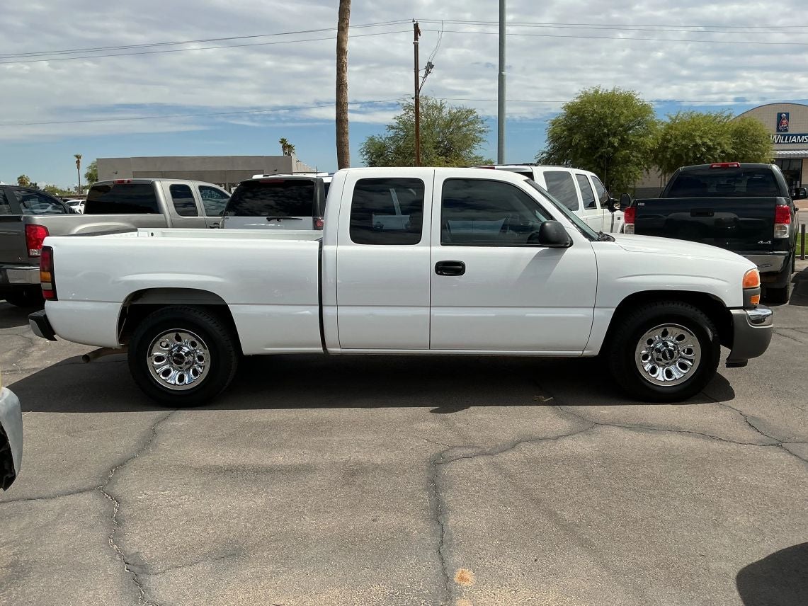 2006 GMC Sierra 1500 Extended Cab Work Truck Pickup 4D 6 1/2 ft