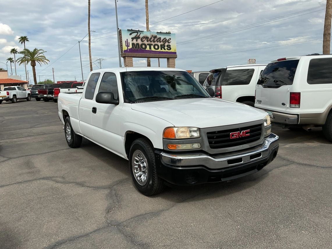 2005 GMC Sierra 1500 Extended Cab Work Truck Pickup 4D 6 1/2 ft