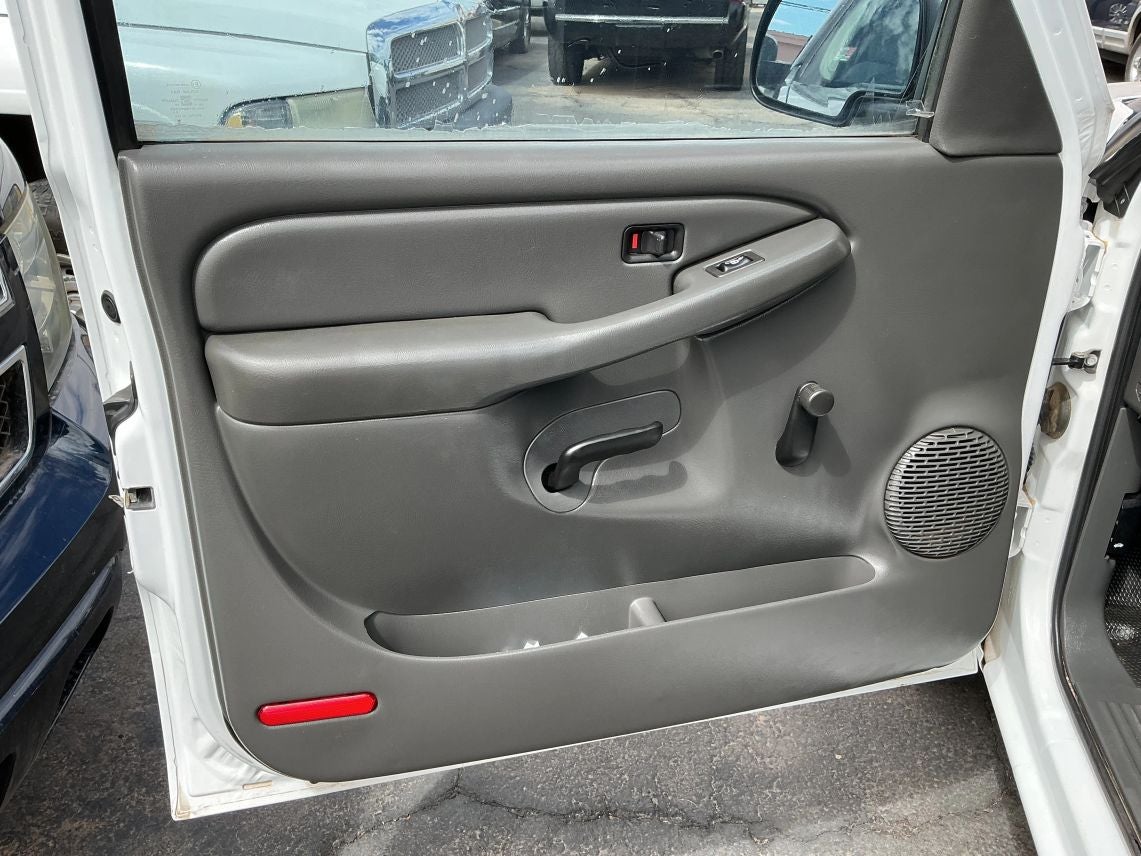 2005 GMC Sierra 1500 Extended Cab Work Truck Pickup 4D 6 1/2 ft