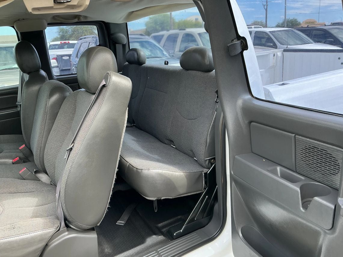 2005 GMC Sierra 1500 Extended Cab Work Truck Pickup 4D 6 1/2 ft