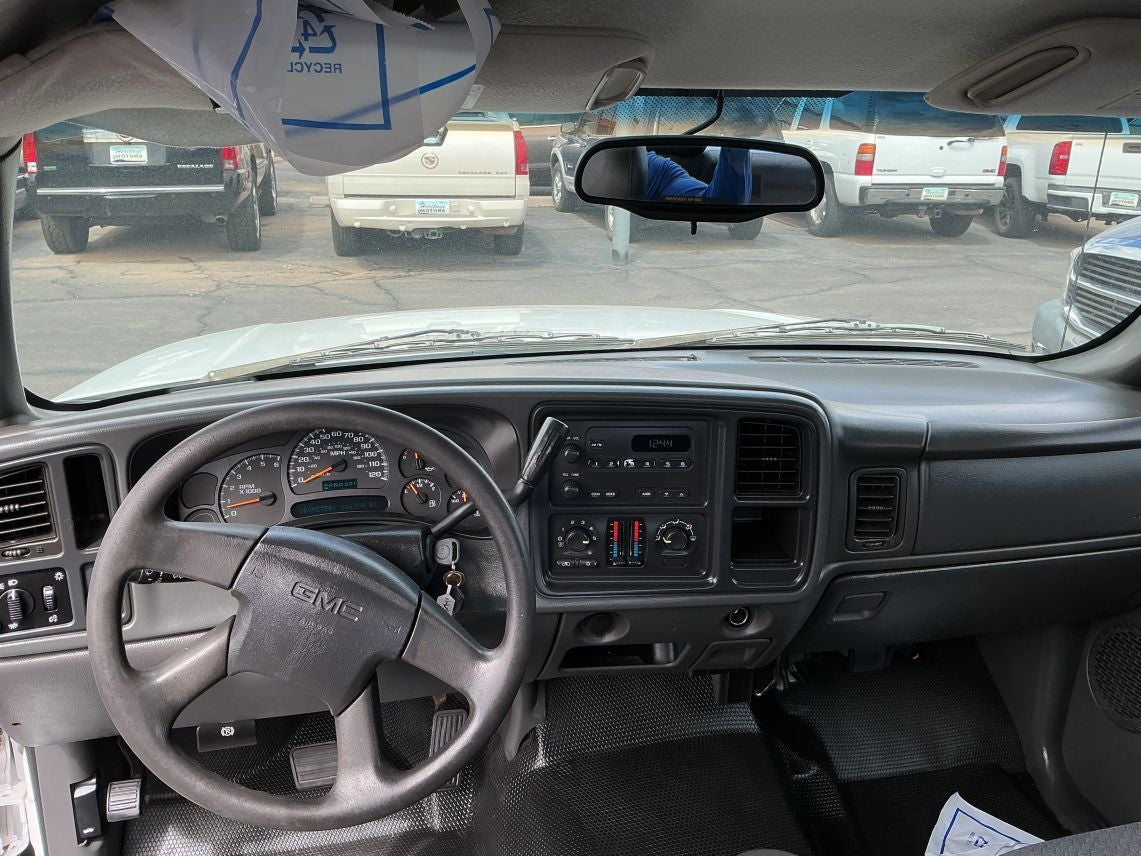 2005 GMC Sierra 1500 Extended Cab Work Truck Pickup 4D 6 1/2 ft