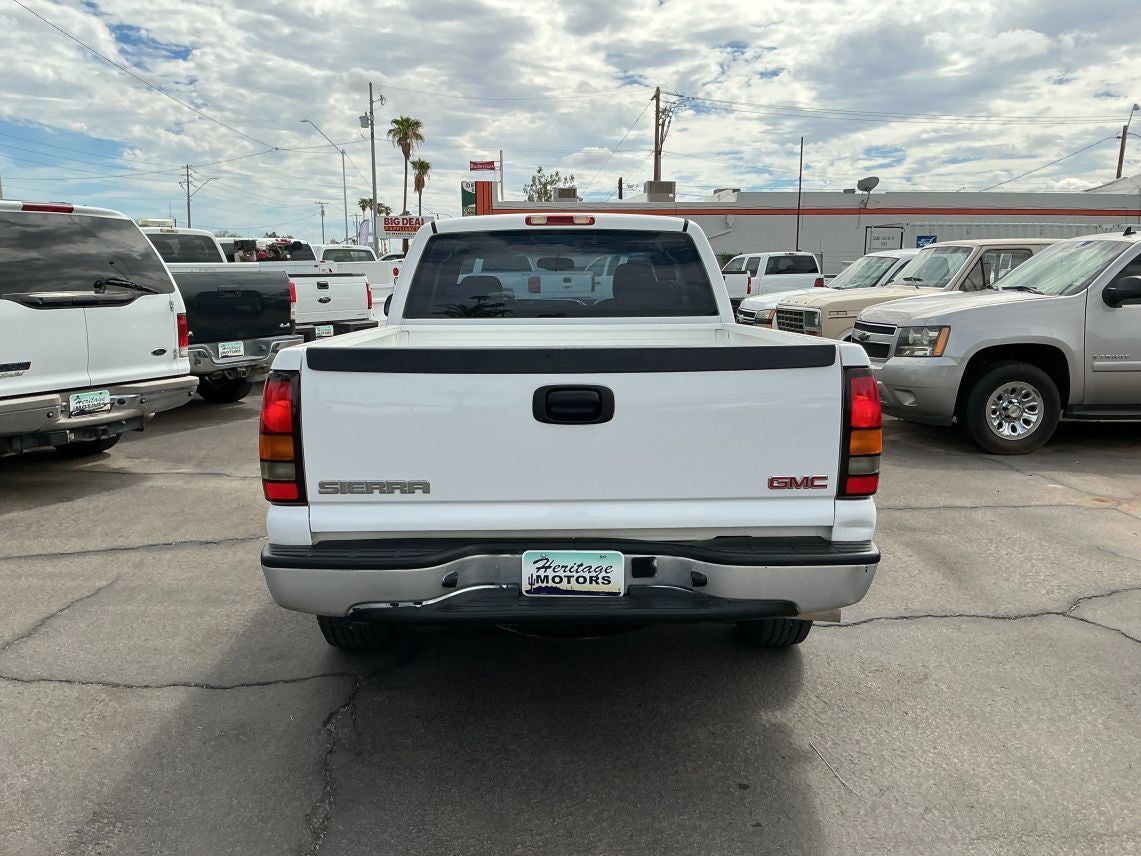 2005 GMC Sierra 1500 Extended Cab Work Truck Pickup 4D 6 1/2 ft