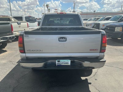 2006 GMC Sierra 1500 Extended Cab SLE Pickup 4D 6 1/2 ft