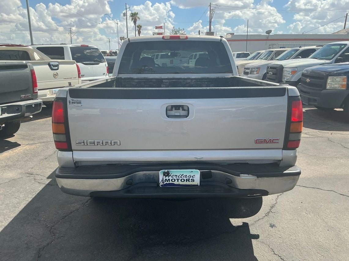 2006 GMC Sierra 1500 Extended Cab SLE Pickup 4D 6 1/2 ft