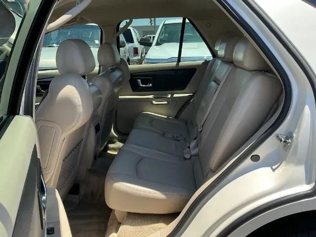 2004 Cadillac SRX Sport Utility 4D