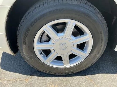 2004 Cadillac SRX Sport Utility 4D