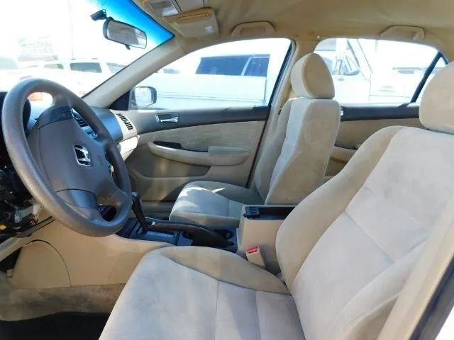 2004 Honda Accord LX Sedan 4D