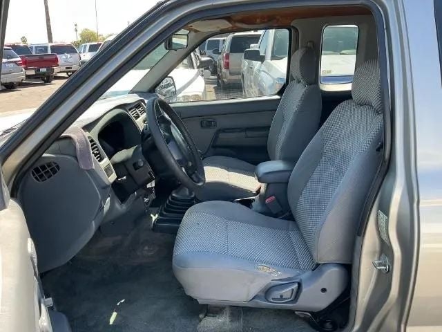 2001 Nissan Frontier King Cab Desert Runner SE