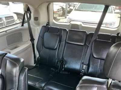 2011 Chrysler Town & Country Limited Minivan 4D