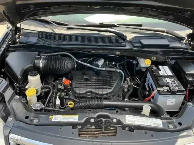 2011 Chrysler Town & Country Limited Minivan 4D