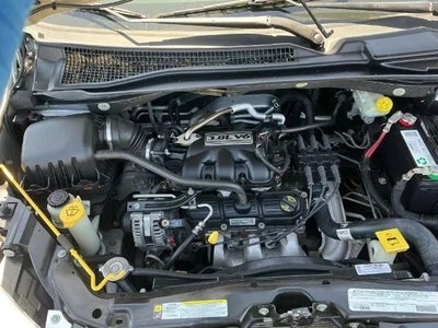 2008 Chrysler Town & Country Touring Minivan 4D