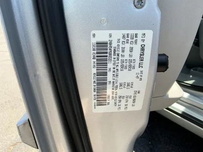 2008 Chrysler Town & Country Touring Minivan 4D