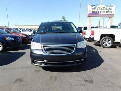 2014 Chrysler Town & Country Touring Minivan 4D