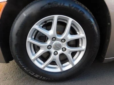 2017 Chrysler Pacifica Touring Minivan 4D