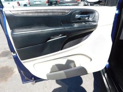 2015 Dodge Grand Caravan Passenger AVP Minivan 4D
