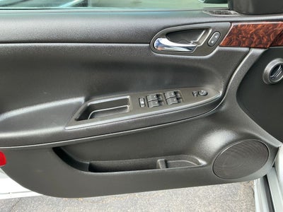 2014 Chevrolet Impala Limited LS Sedan 4D