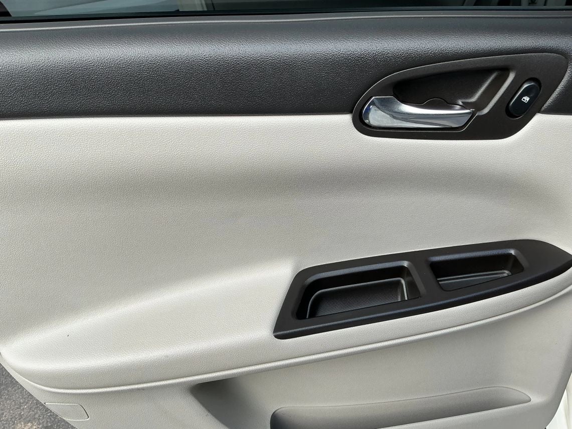 2006 Chevrolet Impala LS Sedan 4D