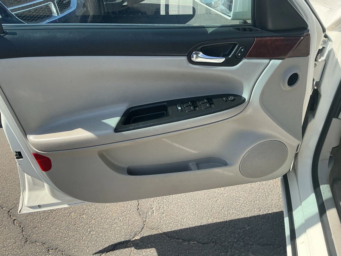 2008 Chevrolet Impala LS Sedan 4D