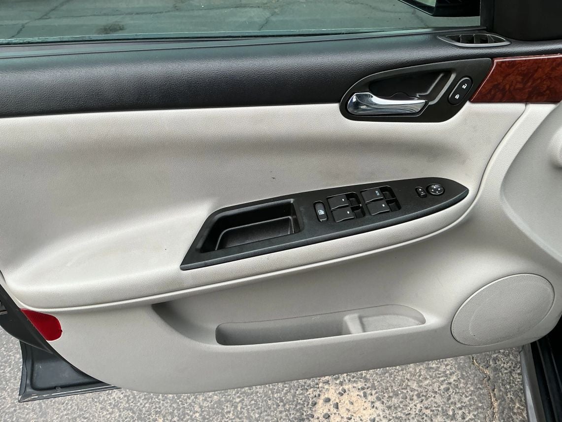 2011 Chevrolet Impala LS Sedan 4D