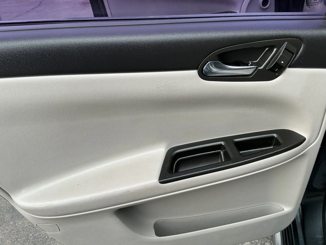 2011 Chevrolet Impala LS Sedan 4D