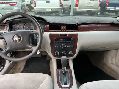 2011 Chevrolet Impala LS Sedan 4D