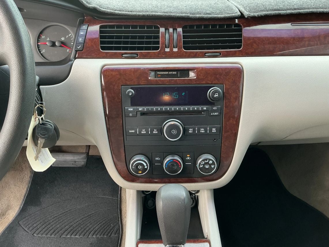 2011 Chevrolet Impala LS Sedan 4D