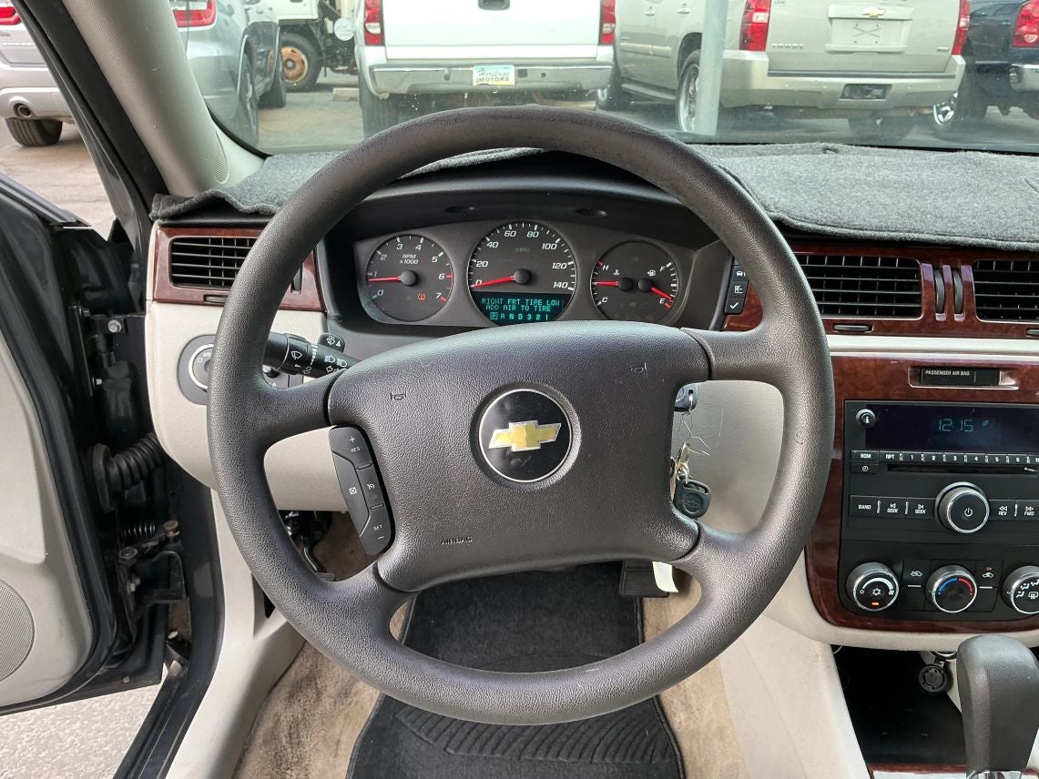 2011 Chevrolet Impala LS Sedan 4D