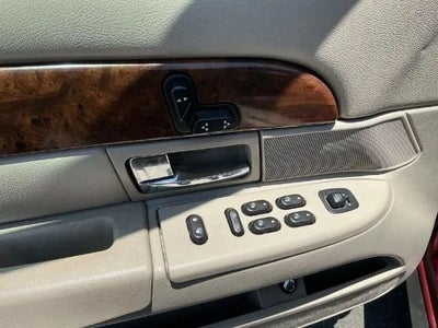 2008 Mercury Grand Marquis LS Sedan 4D