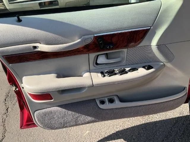 2002 Mercury Grand Marquis LS Sedan 4D