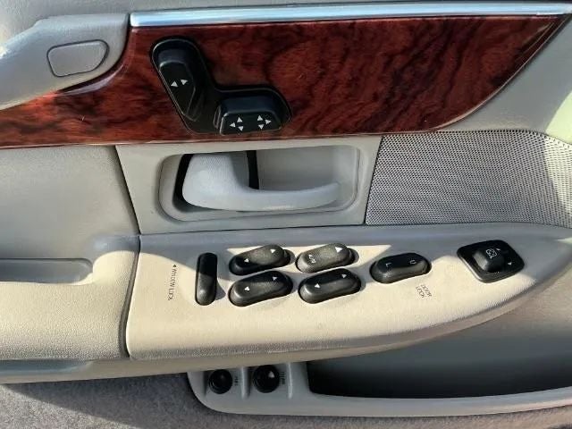 2002 Mercury Grand Marquis LS Sedan 4D