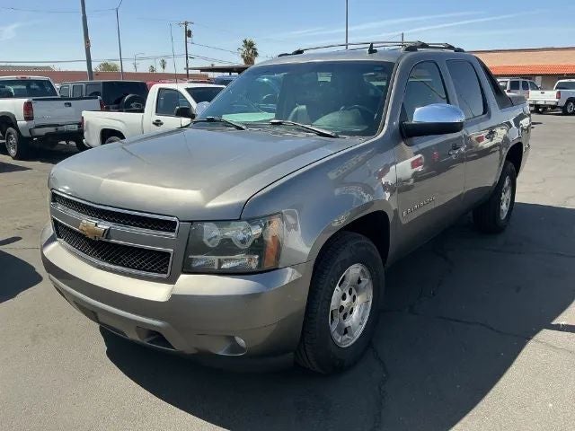 2008 Chevrolet Avalanche LT Sport Utility Pickup 4D 5 1/4 ft
