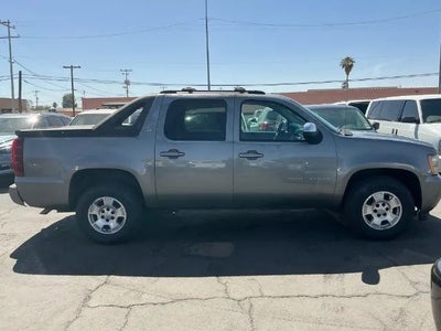 2008 Chevrolet Avalanche LT Sport Utility Pickup 4D 5 1/4 ft