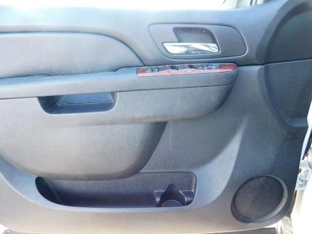 2011 Chevrolet Avalanche SPORT UTILITY 4-DR LS 2WD