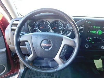 2013 GMC Sierra 1500 Crew Cab SLE Pickup 4D 5 3/4 ft