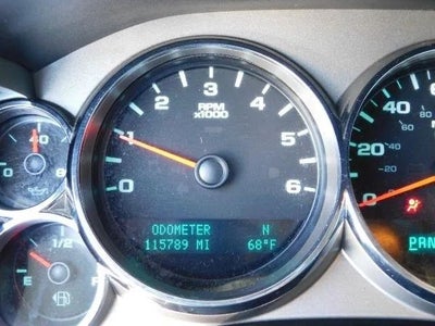 2013 GMC Sierra 1500 Crew Cab SLE Pickup 4D 5 3/4 ft