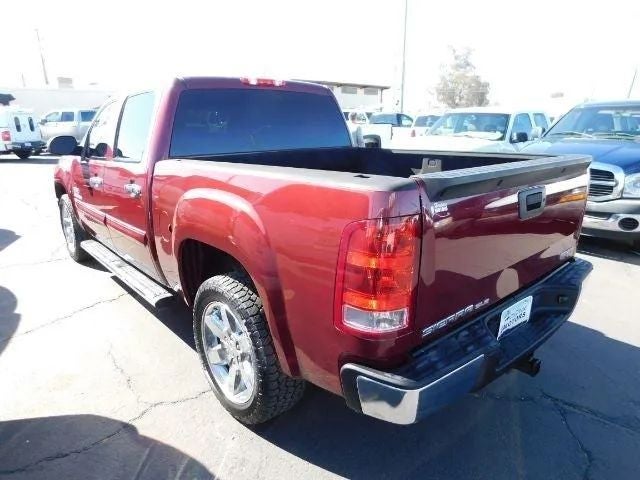 2013 GMC Sierra 1500 Crew Cab SLE Pickup 4D 5 3/4 ft