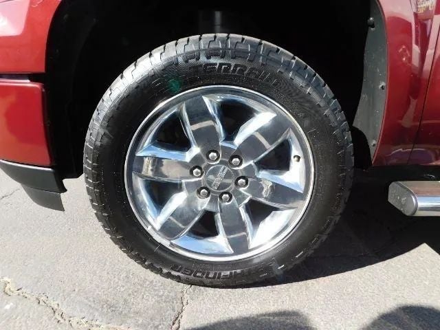 2013 GMC Sierra 1500 Crew Cab SLE Pickup 4D 5 3/4 ft