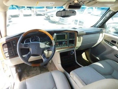 2003 Cadillac Escalade EXT Sport Utility Pickup 4D 5 1/4 ft