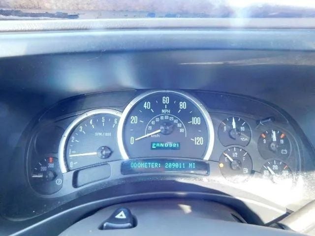 2003 Cadillac Escalade EXT Sport Utility Pickup 4D 5 1/4 ft