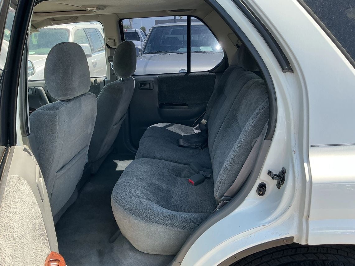 2000 Honda Passport LX Sport Utility 4D