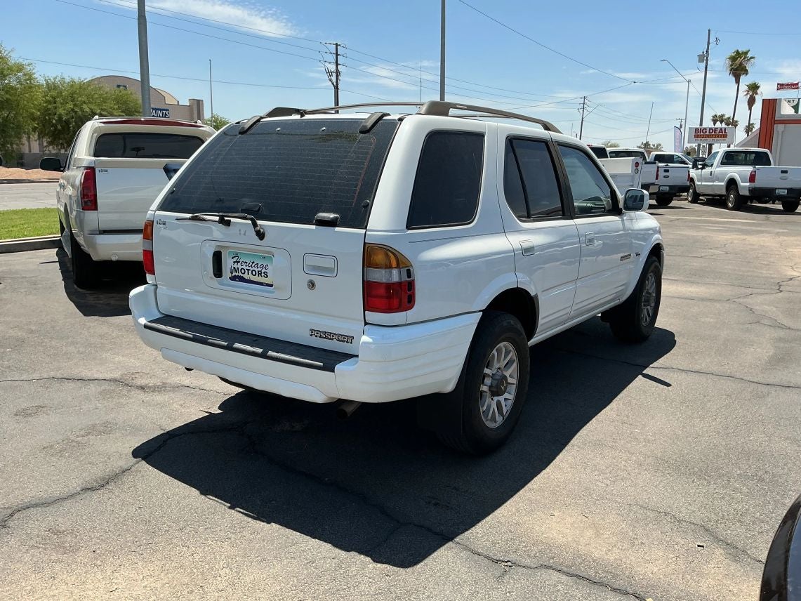 2000 Honda Passport LX Sport Utility 4D