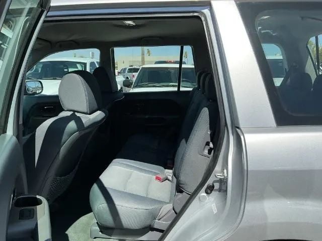 2007 Honda Pilot LX Sport Utility 4D