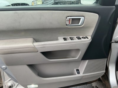 2014 Honda Pilot LX Sport Utility 4D