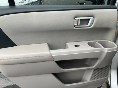2014 Honda Pilot LX Sport Utility 4D