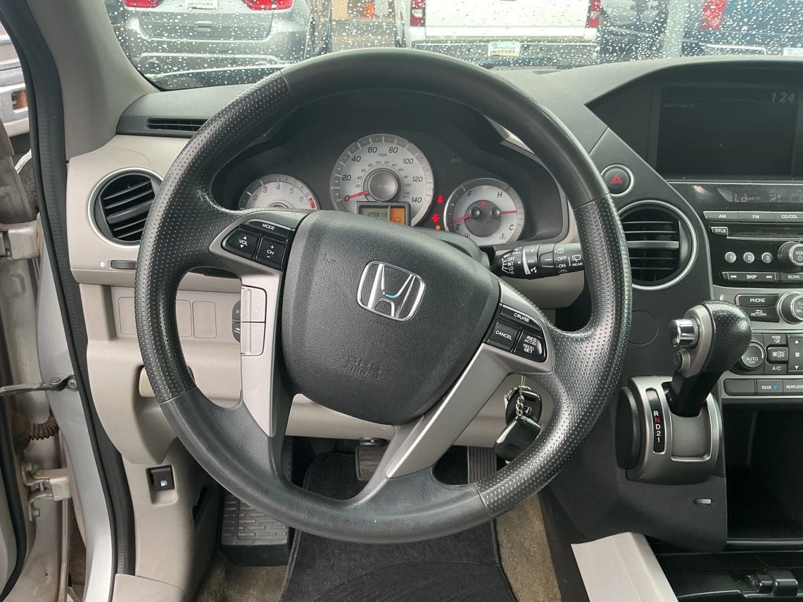 2014 Honda Pilot LX Sport Utility 4D