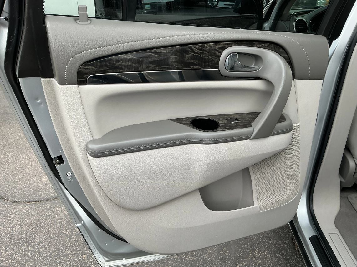2013 Buick Enclave Convenience Sport Utility 4D